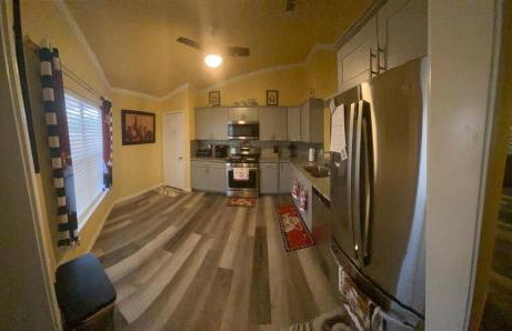 Modern Comfort Near Military Bases & Shopping – Walk to Parks & Lakes! - Foto 15