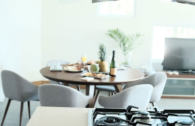 Ultravioleta Boutique Residences - Photo 14