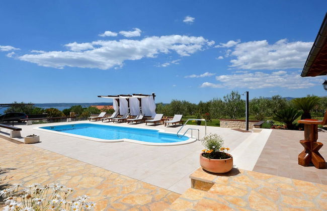 Attractive Villa in Kastel Luksic on Mount Kozjak - Foto 18