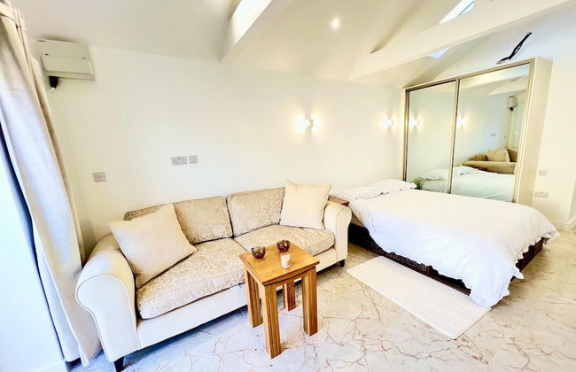 Stunning 1-bed Studio in Greenford - Foto 3