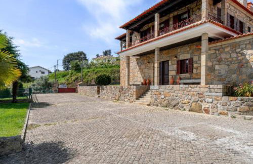 HostWise - Country Villa w/ Pool, Court & Views - Foto 58