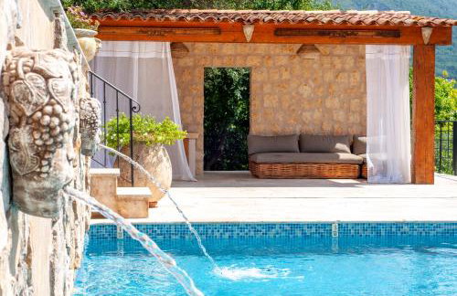 Charm, luxury, stunning views, villa with pool - Foto 3