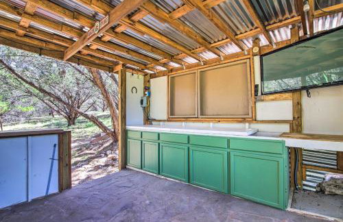 Updated Retreat with Game Room and Boat Ramp Access! - Foto 33