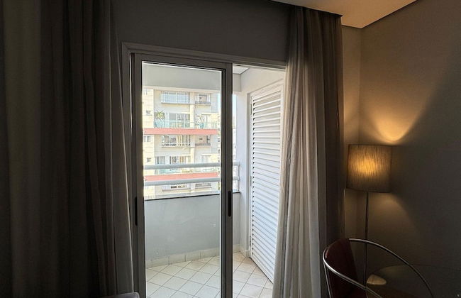 Get a Flat 1103 - Photo 6