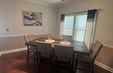 4 Bedrooms Private Backyard Smoke Room Garden Tub - Foto 1