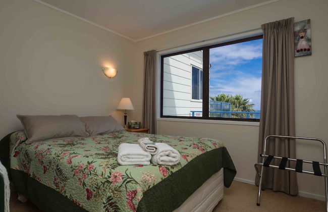 By the Bay Beachfront Apartments - Foto 11