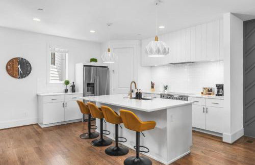 TWO Neighboring Homes Sleeps 24 Walk to 12 South - Foto 55