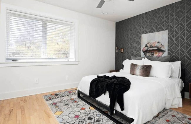 Crescent Furnished Apartments v2 - Photo 6