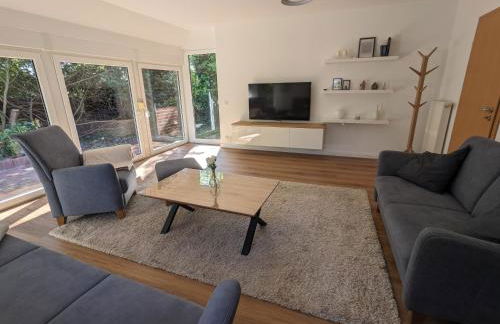 Ferienhaus im Zentrum von Augustfehn - Foto 1