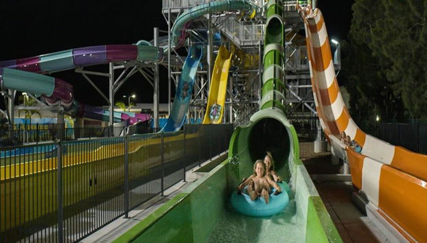 Entrada de un día a Village Roadshow Wet 'n' Wild - Foto 3