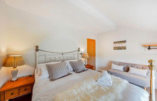 Greenwood House - Photo 13