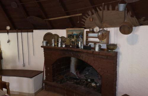 Pinnettu sardo tipica abitazione sarda in ecosistema insetti e animaletti simpatici in condivisione bagno esterno a 10metri Leggere attentamente Prima di prenotare - Foto 58