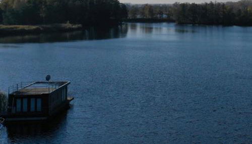 Schwimmende Ferienwohnung, Hausboot Urlaub als Festlieger am Steg - Foto 2