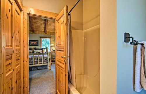 Cle Elum Mountain Cabin with Hot Tub and Hiking! - Foto 19