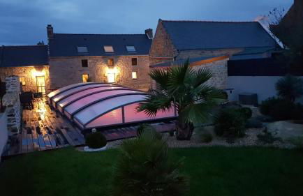 Magnifique longère avec piscine chauffée à 3 mn d'Audierne et 8 mn de pont croix , parking privé - Photo 2