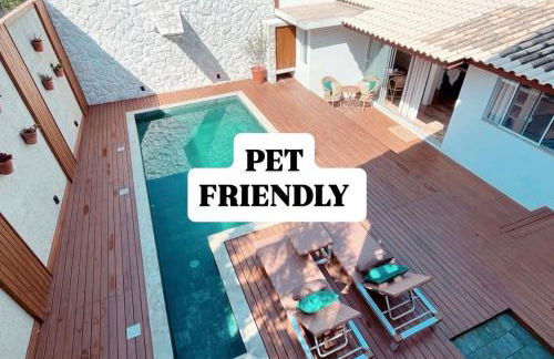 Casa com piscina em frente à Praia do Santinho - Foto 1