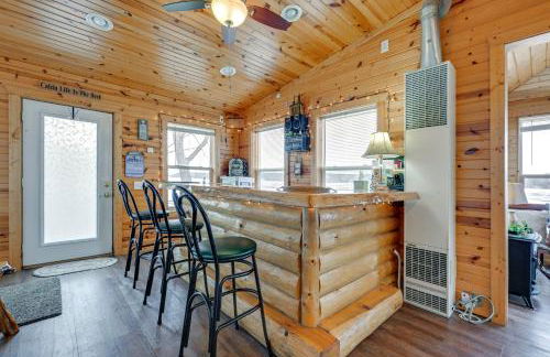 Montello Cabin on Buffalo Lake with Dock and Fire Pit! - Foto 2