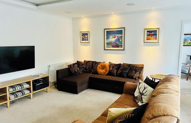 Crieff Armoury Luxury Self Catering Apartment - Foto 25