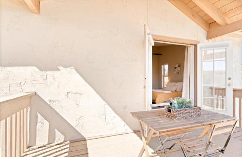 Pool-side Villa with Perfect Views - Foto 26