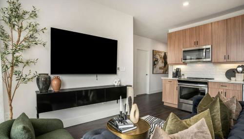 Quaint Midtown ATL Oasis-FreeParking And Amenities - Foto 3