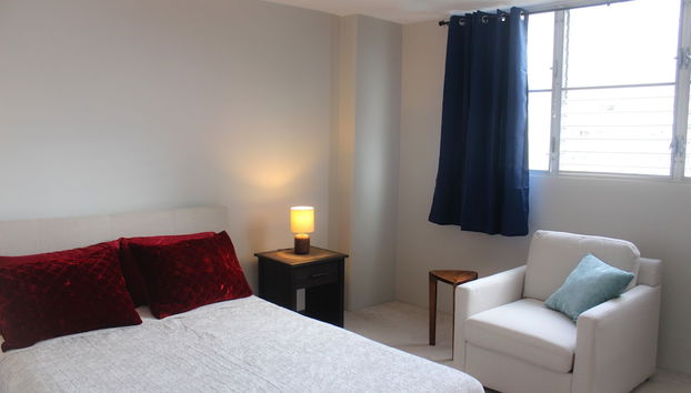 Private Two Bedroom Waikiki Getaway 2 Condo by RedAwning - Foto 2, Habitación