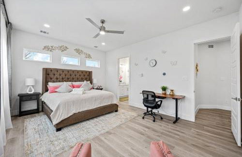 Pet-Friendly l Brand New Space l Downtown - Foto 20