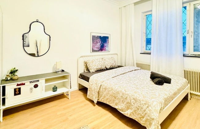 7 private Rooms in a spacious Villa - Foto 13