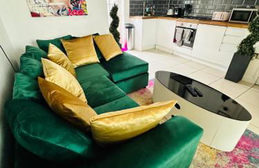 PopHaus Glam Pad - Central Brighton by the Station - Foto 1