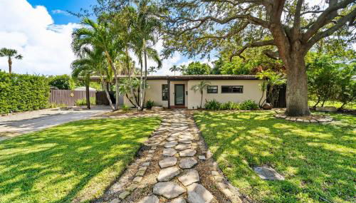 7 Minutes to Beach Saltwater Pool Open Floor Plan - Foto 3