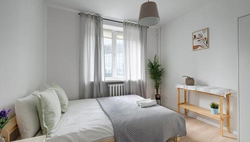 Urban Oasis Private Apartment with Palace of Culture View - Foto 2