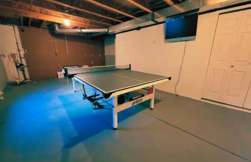 Gorgeous Pikes Peak Views, Fireplace & 3-Bedrooms - Foto 37