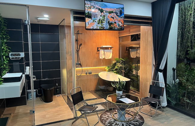 HALO ME Villa - Photo 16