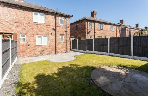 Warrington House, driveway parking & WiFi! - Foto 16