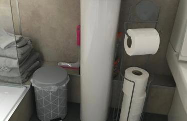 No 5 Newly refurbished 4 bedroom house - Foto 33