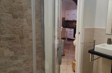 Piano terra centrale vicino al mare - Foto 5