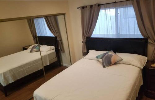 Beautiful Spacious 2 Bedroom, 2 Bathroom Condo - Foto 33