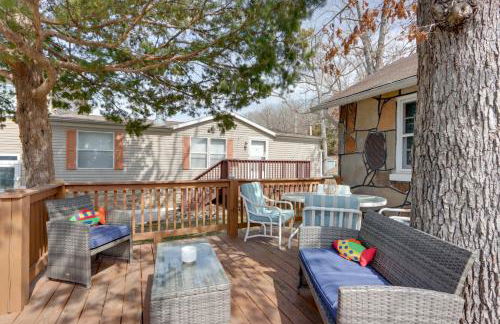 Cozy Camdenton Cottage with Deck and Boat Dock Access! - Photo 17