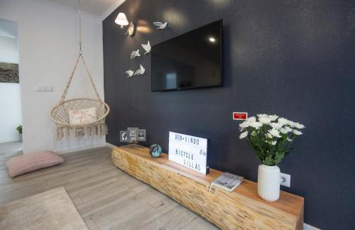 Bicycle Villas - AL - Photo 59