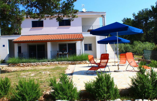 Apartment in Veli Rat Near Beaches - Foto 14