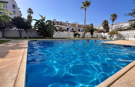 Magnífico Ático 4 hab frente a la playa con piscinas parking incluido por keywise - Foto 4