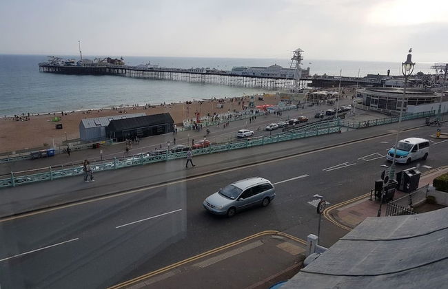 Direct Sea Views, Seafront Location & Free Parking - Foto 41