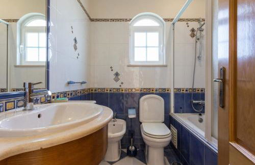 Villa Coelho by Trip2Portugal - Photo 44