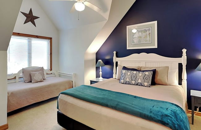 Constantly Cozy by Taylor Made Deep Creek - Photo 35