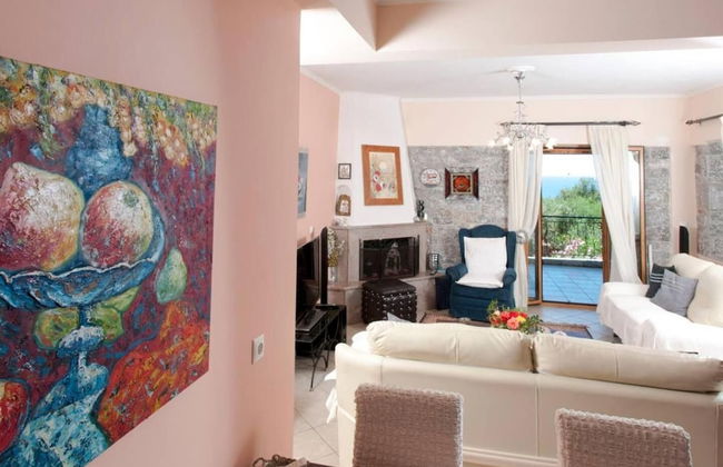 Spacious Villa Stunning Seaview - Perfect Location - Foto 17