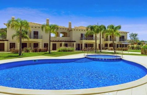 Villa Cascata, 3 bedroom, Pool, close to Olhos de Agua - Foto 1