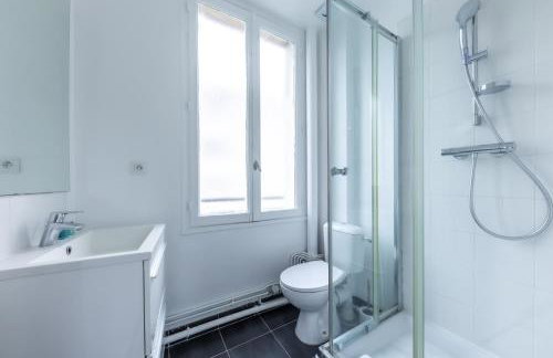 Spacious 1-Bedroom Apartment for 4, 15 min from Gare de Lyon, 3-Star Comfort - Photo 42
