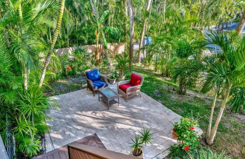 Hot Tub Sleeps 10 Park Your Boat & Trailer - Photo 58