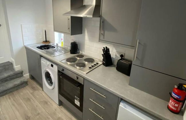 Flat - Sleeps 4 - Pet Friendly - Parking - Foto 7