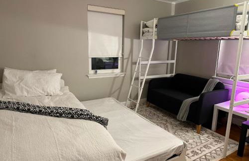 Single Family House in Arlington - Photo 22