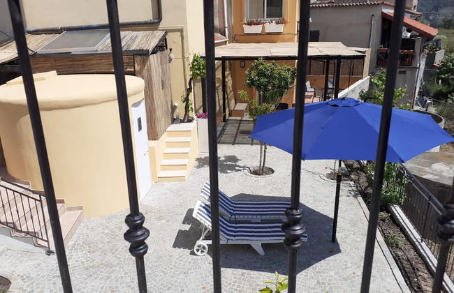 Chic Coastal Hill Escape - Foto 20